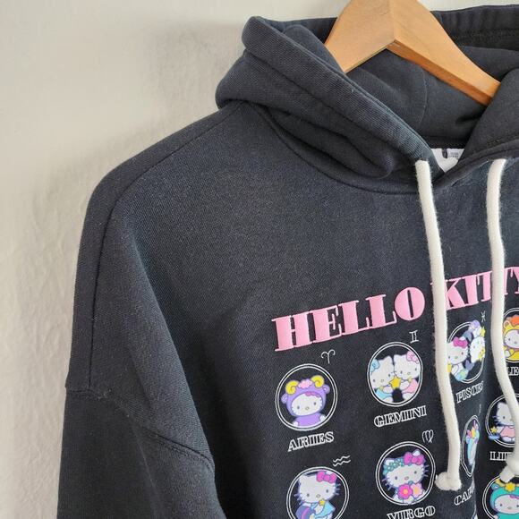 NEW Forever 21 Hello Kitty Black Astrology Graphic Cropped Fleece Hoodie - Picture 7 of 11